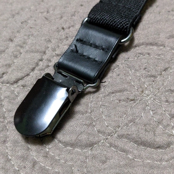 Black suspenders, braces. - Picture 3 of 3